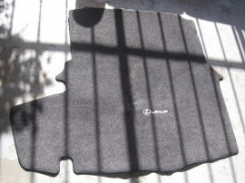Lexus IS200T  - TRUNK  CARPET - R